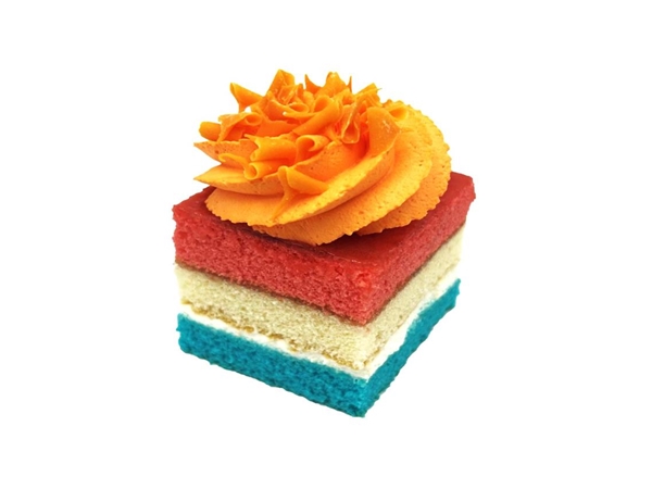 Petit fours cake Bevrijdingsdag